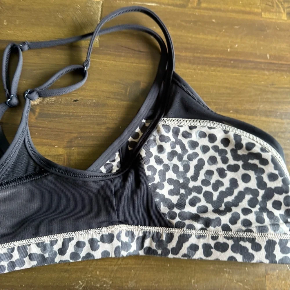 Lululemon Dance To Yoga Sports Bra